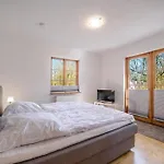 Odin Apartment *